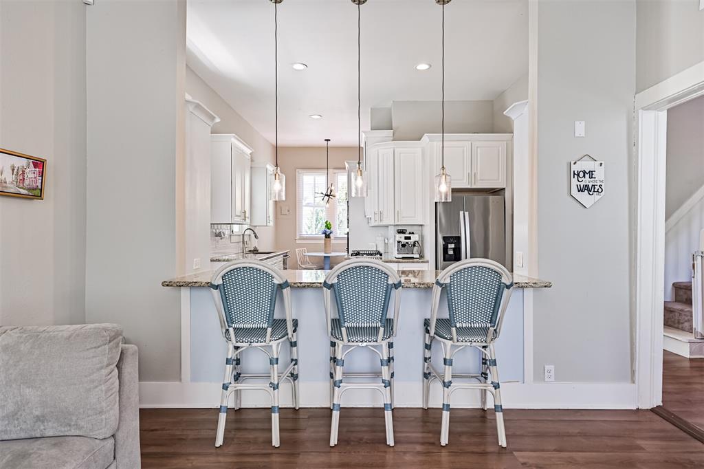 1827 Avenue M, Galveston, Texas image 37
