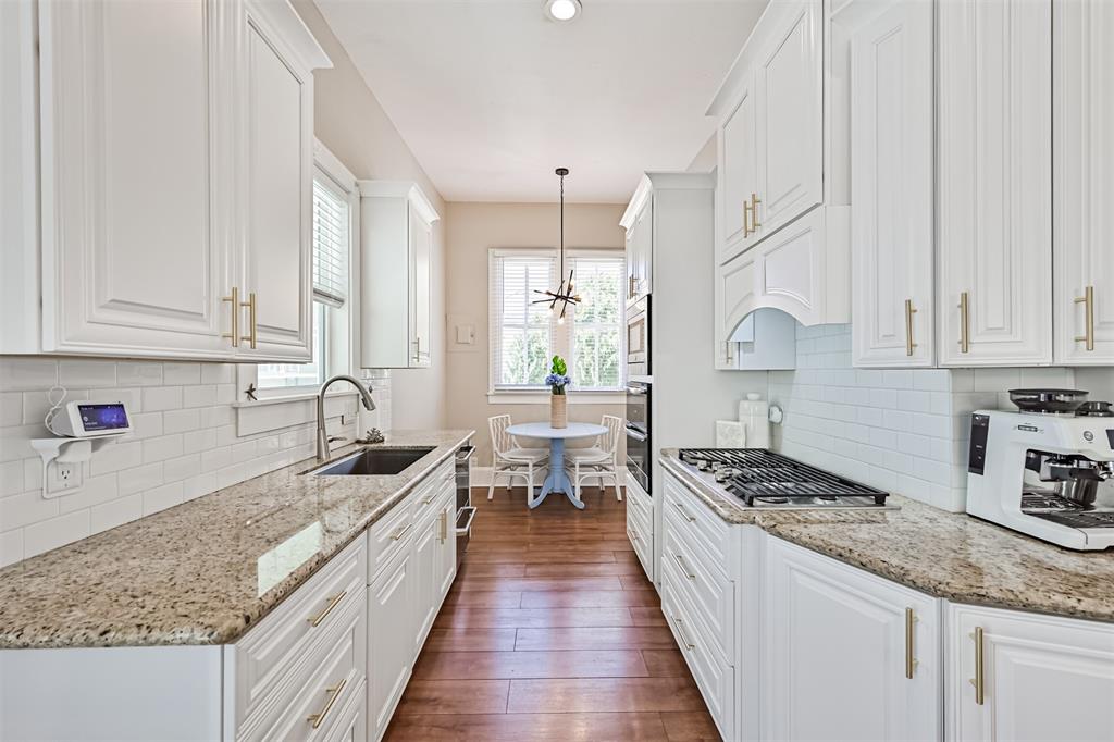 1827 Avenue M, Galveston, Texas image 10