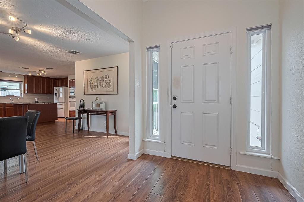 14811 El Miranda Drive, Houston, Texas image 5