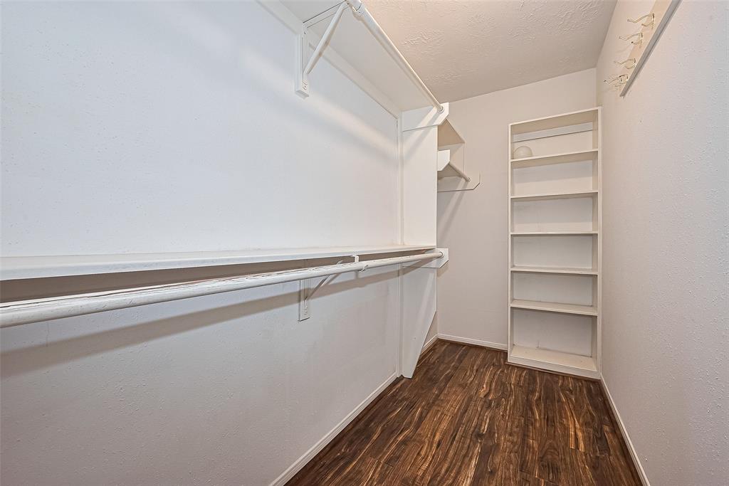 14811 El Miranda Drive, Houston, Texas image 27