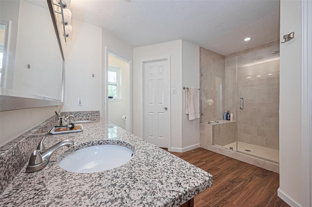 14811 El Miranda Drive, Houston, Texas image 22