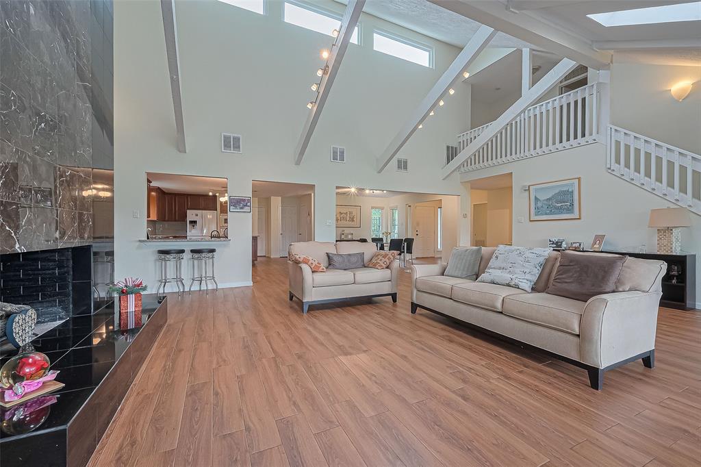 14811 El Miranda Drive, Houston, Texas image 12