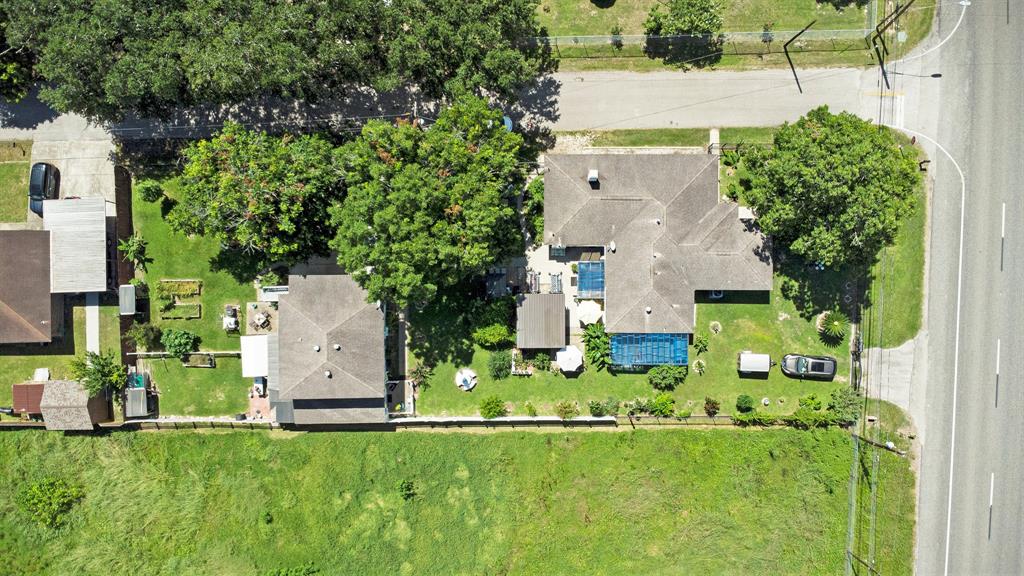 6503 Sharon Lane, Hitchcock, Texas image 39