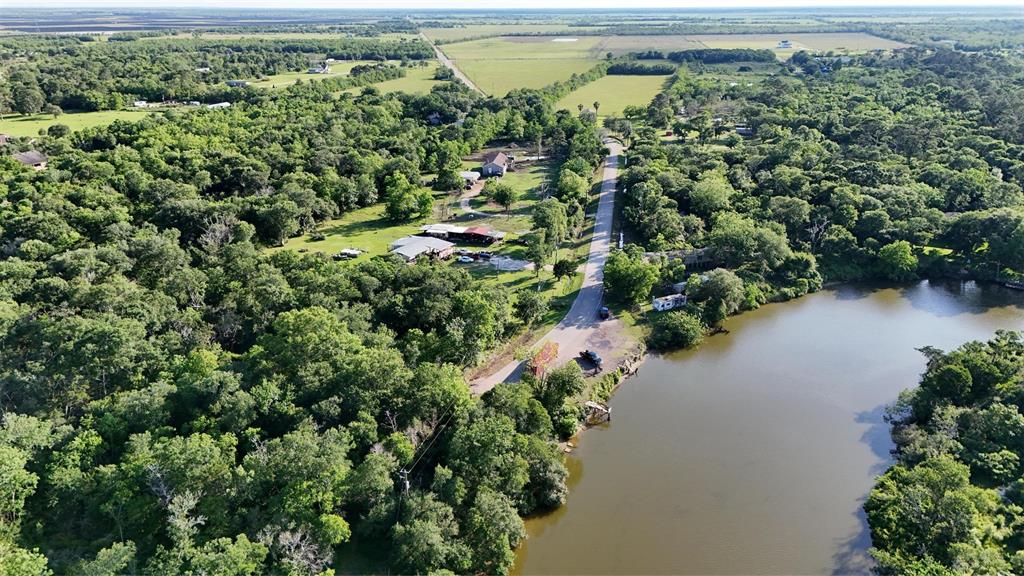 9903 County Road 210, Liverpool, Texas image 22
