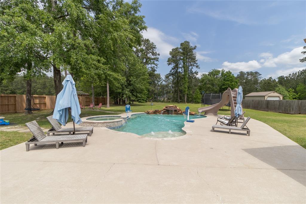 19617 Desna Drive, Porter, Texas image 2