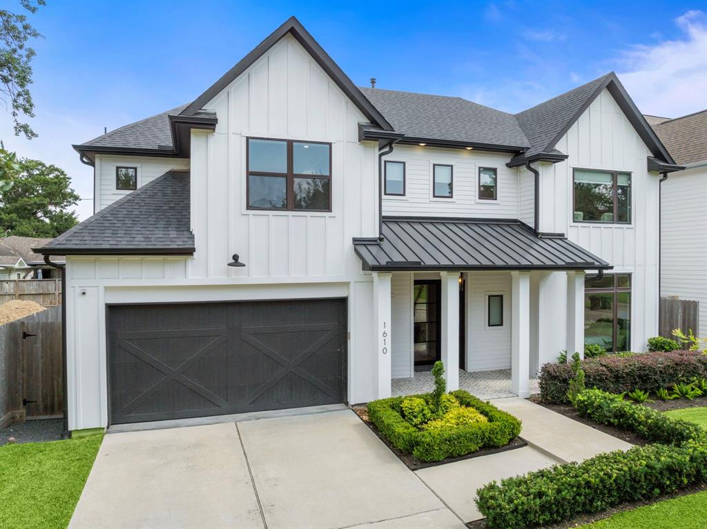 1610 Woodcrest Drive