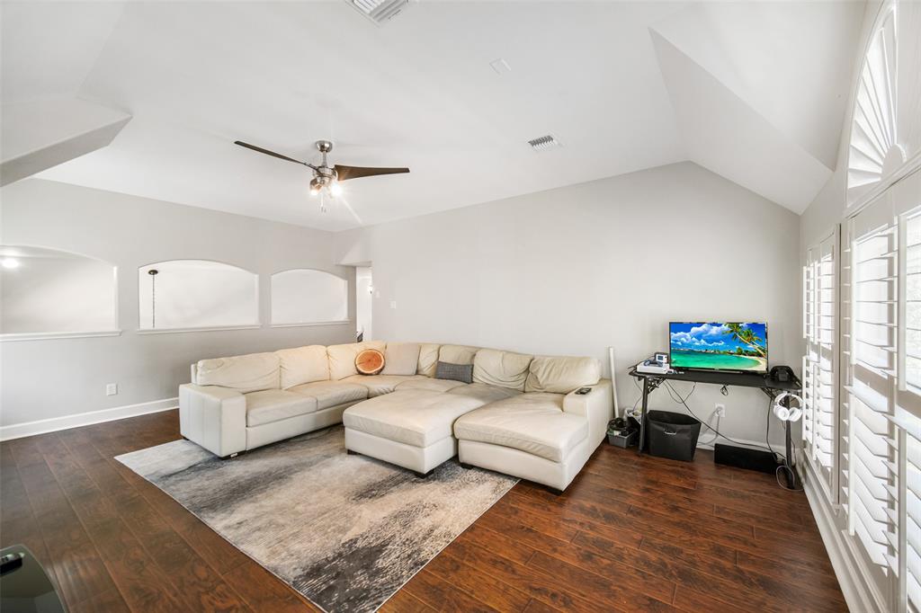 12839 Bedford Falls Drive, Cypress, Texas image 31