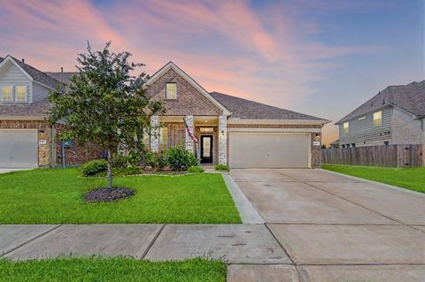 Photo of 1869 Kenley Way, Alvin, TX 77511 (MLS # 5120185) Photo of 1869 Kenley Way, Alvin, TX 77511 (MLS # 5120185)