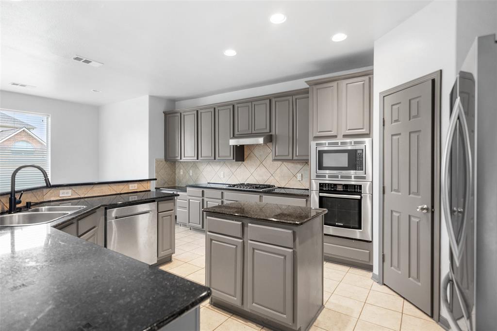 13909 Stonewood Court, Rosharon, Texas image 17