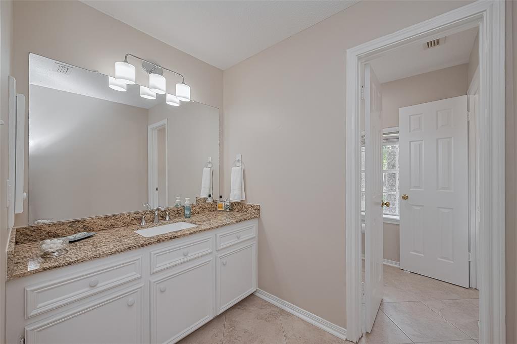 5807 Juniper Knoll Lane, Houston, Texas image 28