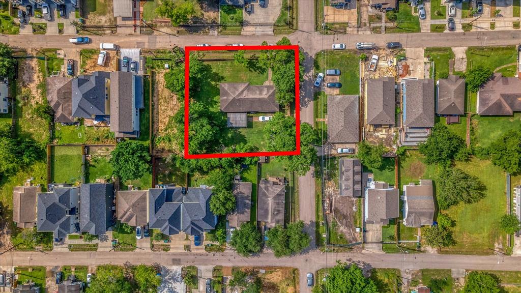 803 E 38th Street, Houston, Texas image 2