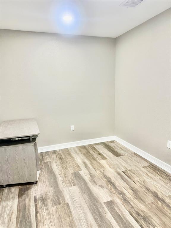 1380 Jimmy Phillips Boulevard, Angleton, Texas image 30