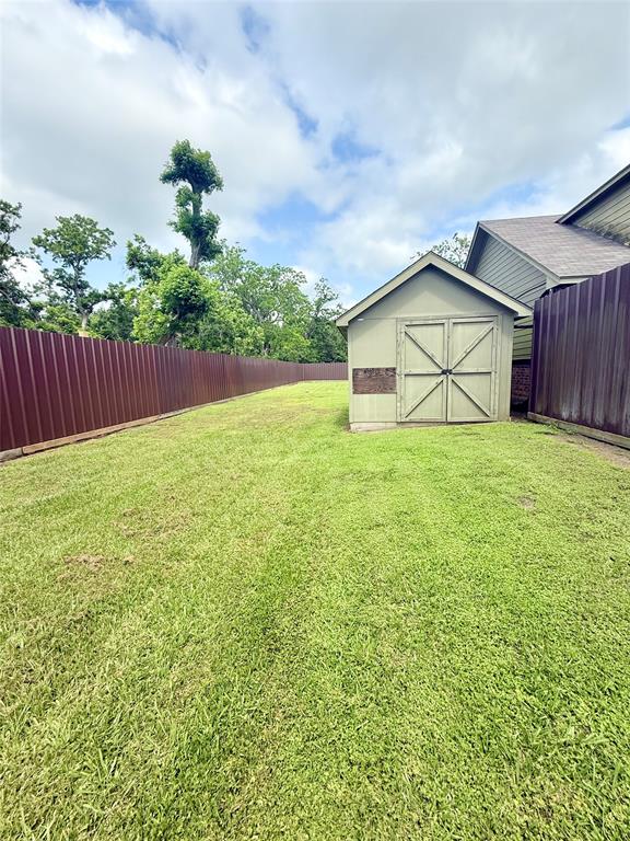 1380 Jimmy Phillips Boulevard, Angleton, Texas image 3