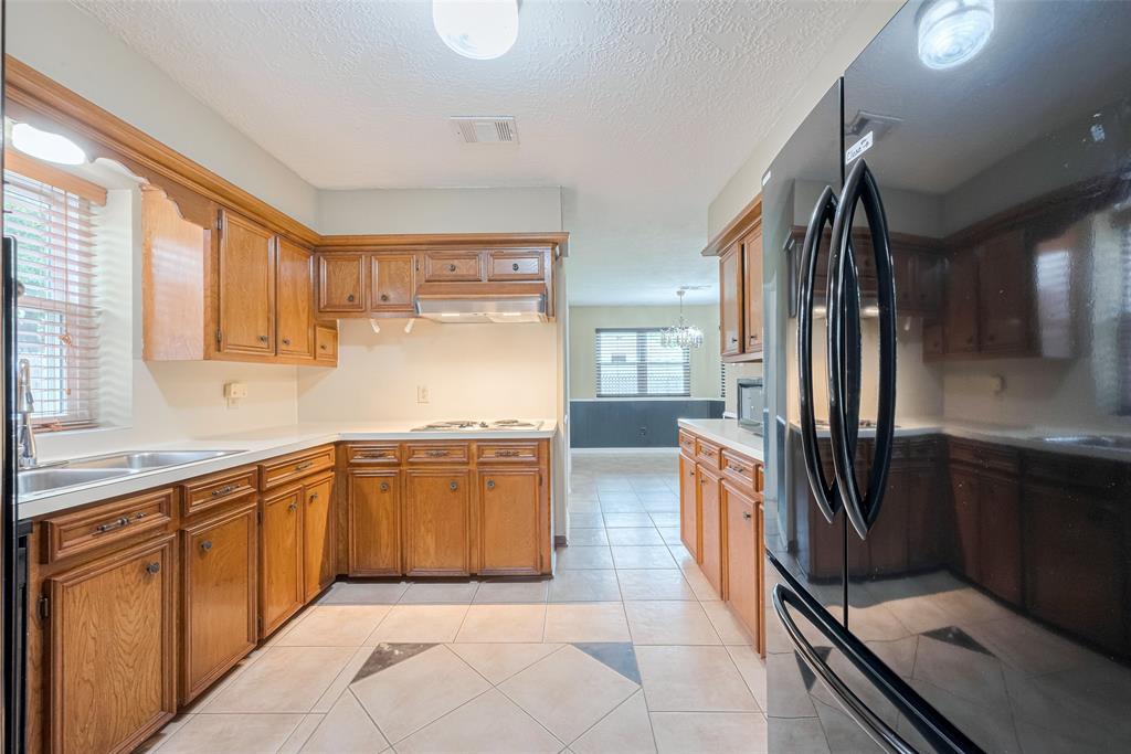 14834 Sagamore Hills Drive, Houston, Texas image 11
