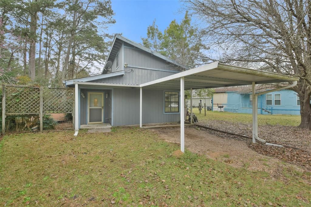 listing image 0