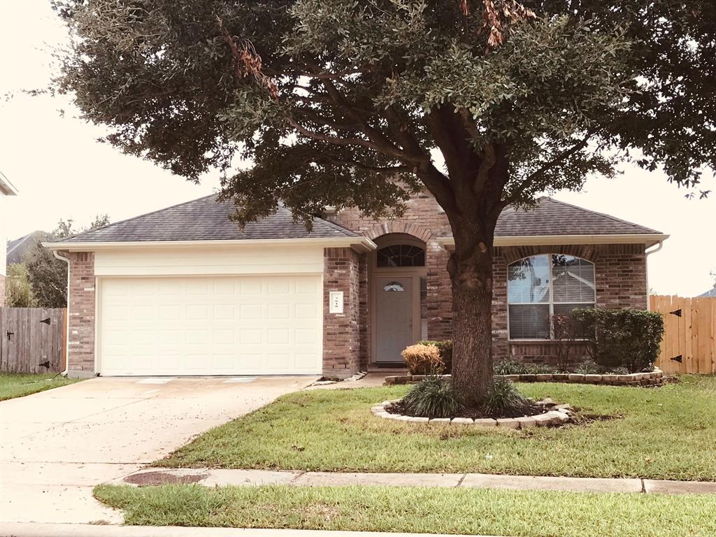 7610 Butler Lakes Court, Rosenberg, Texas image 1