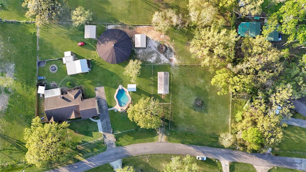 9610 Twin Oaks Drive