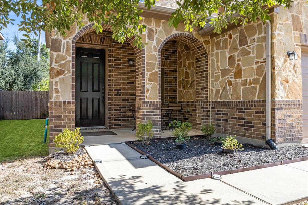 3306 Twin Meadow Lane