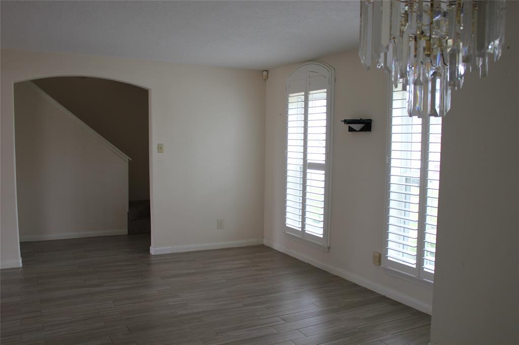1727 Eastfield Drive, Missouri City, Texas image 7