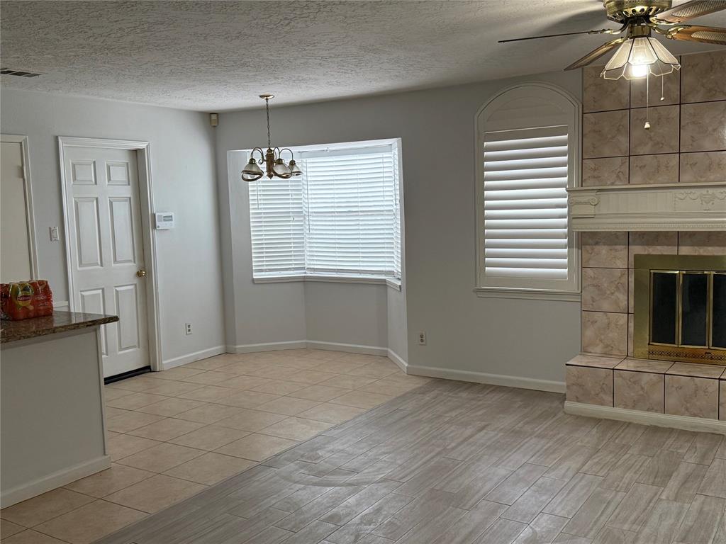 1727 Eastfield Drive, Missouri City, Texas image 10