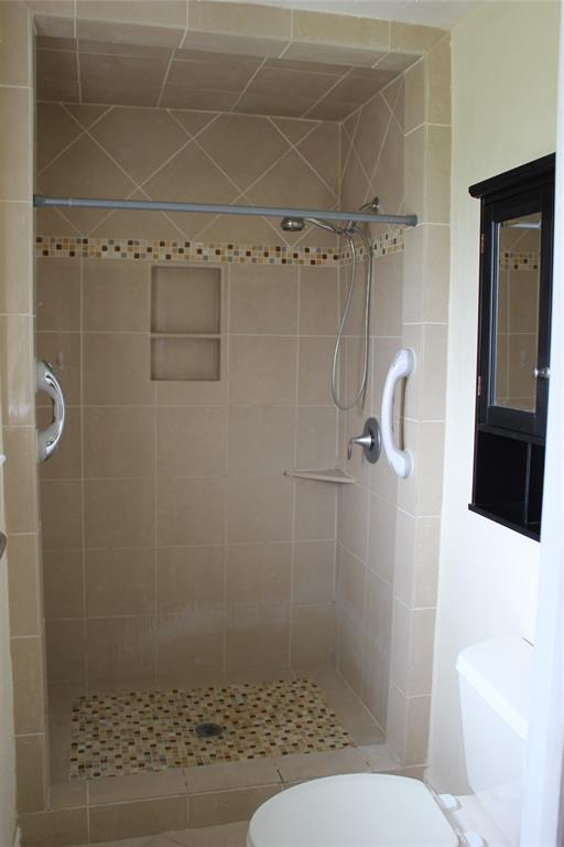 1727 Eastfield Drive, Missouri City, Texas image 24