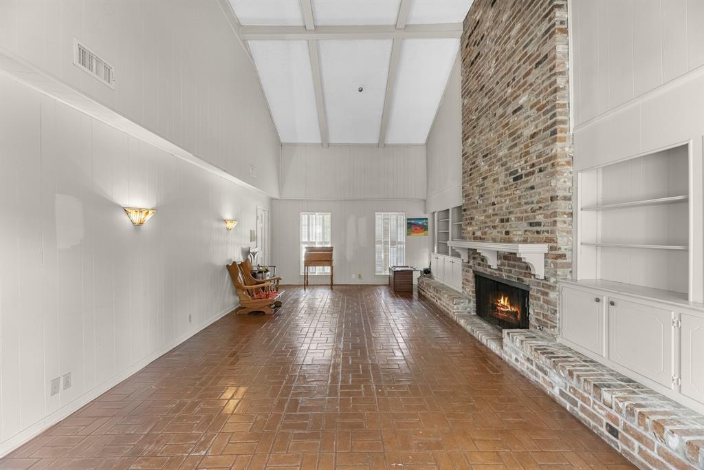457 Monticello Park, Conroe, Texas image 10
