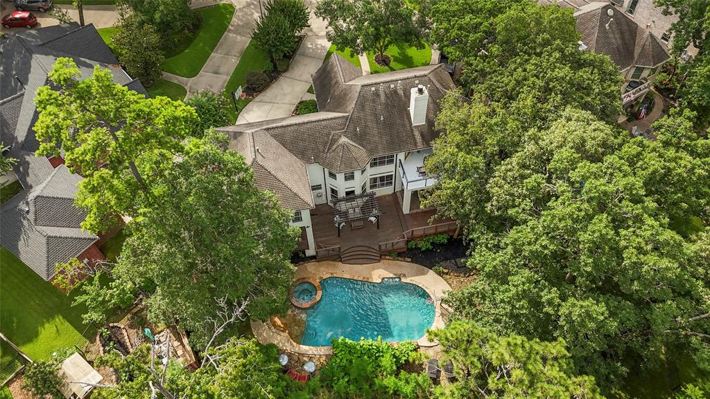 7 Claridge Court