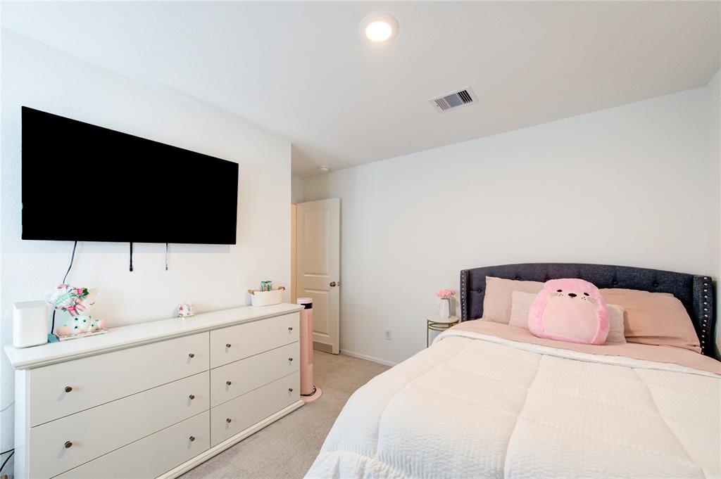 9114 Burnet Fields Drive, Baytown, Texas image 21