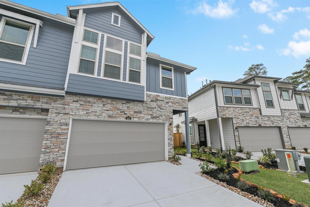 658 Aspen Falls Court