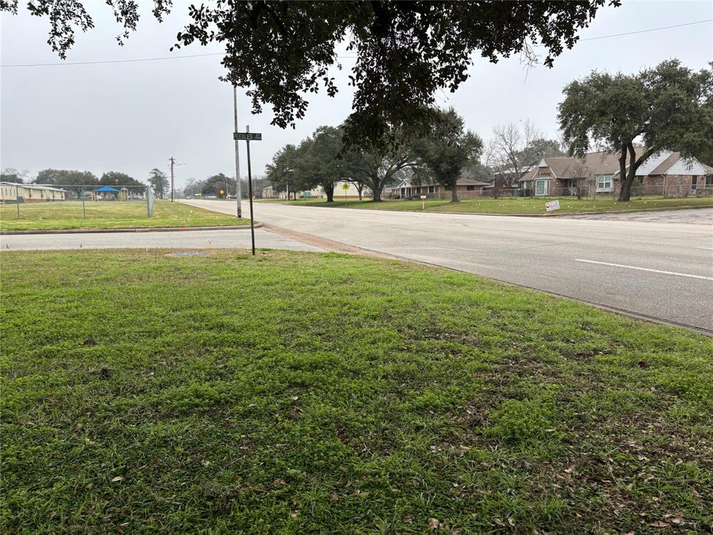 LOTS 678 11th Street, Hempstead, Texas image 5