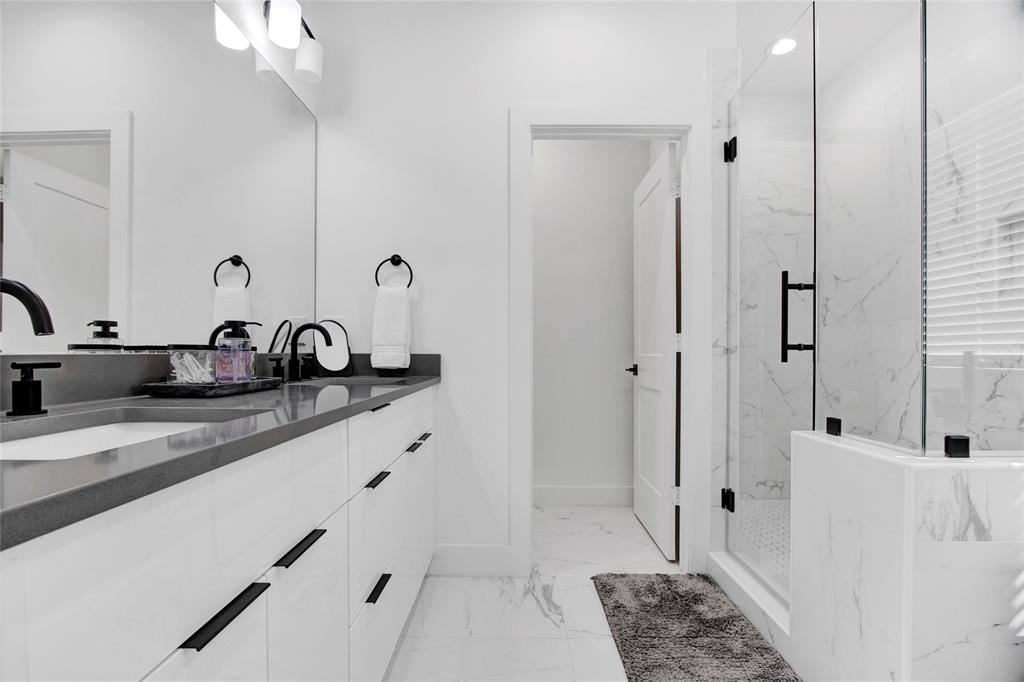 2404 Hadley Street #D, Houston, Texas image 23