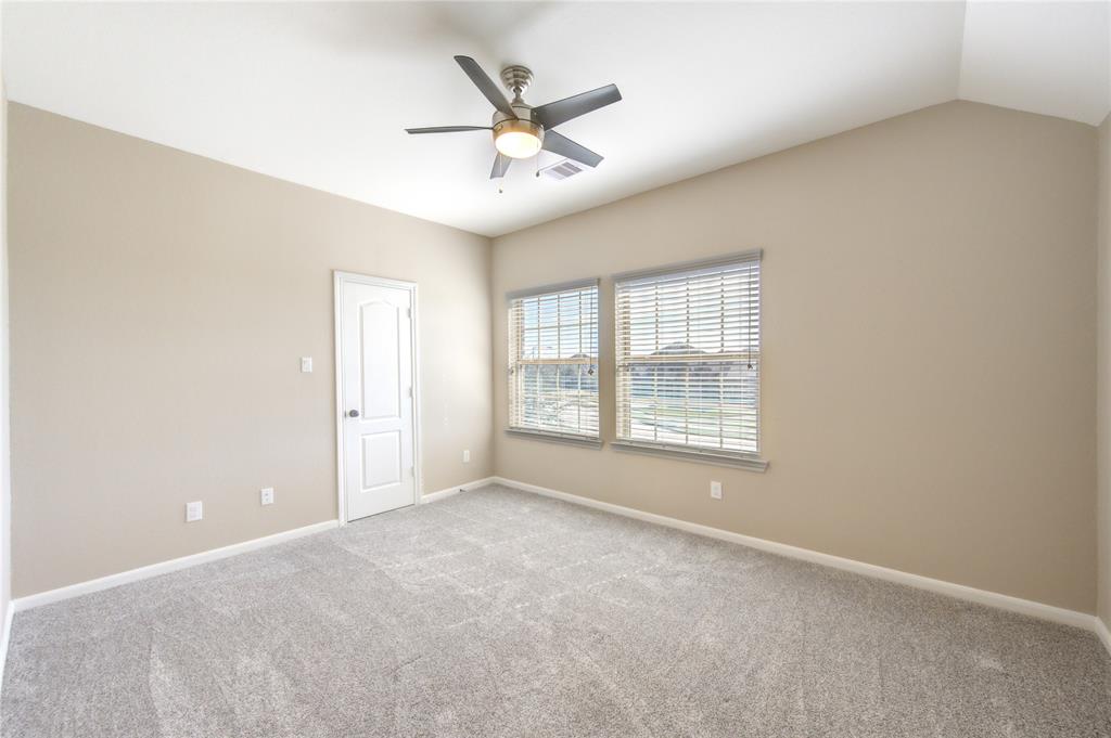 203 Harbor Bend Lane, Dickinson, Texas image 25