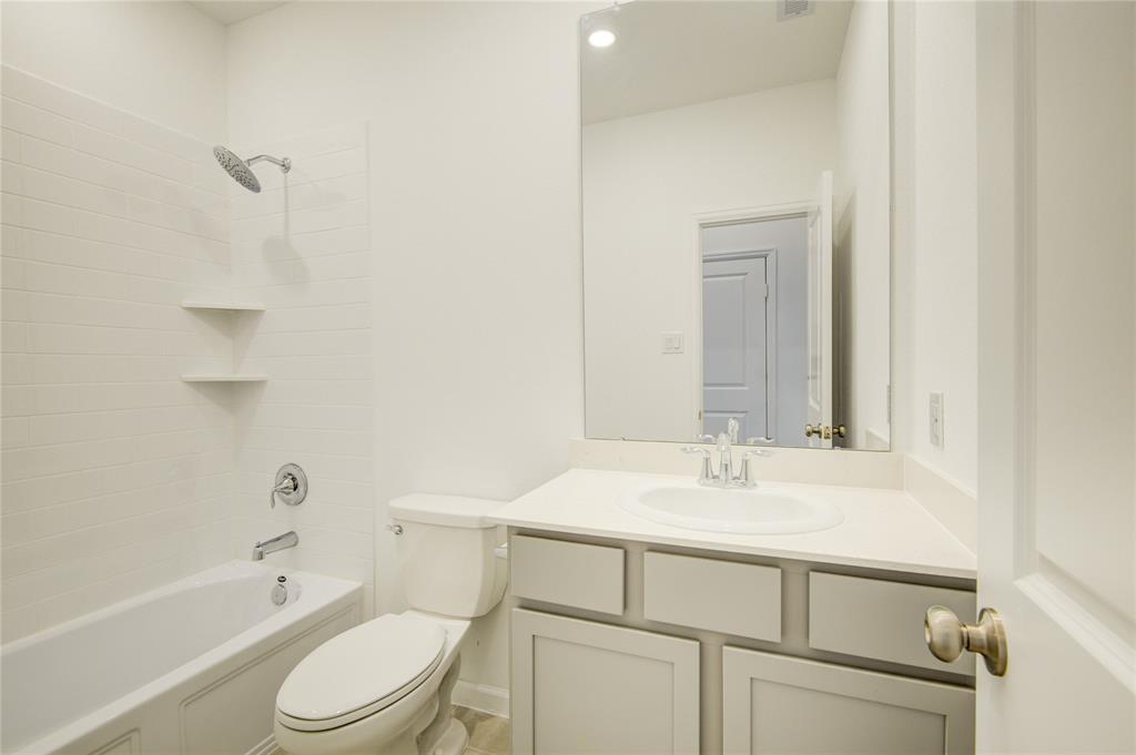 2430 Dewford Falls Drive, Richmond, Texas image 35