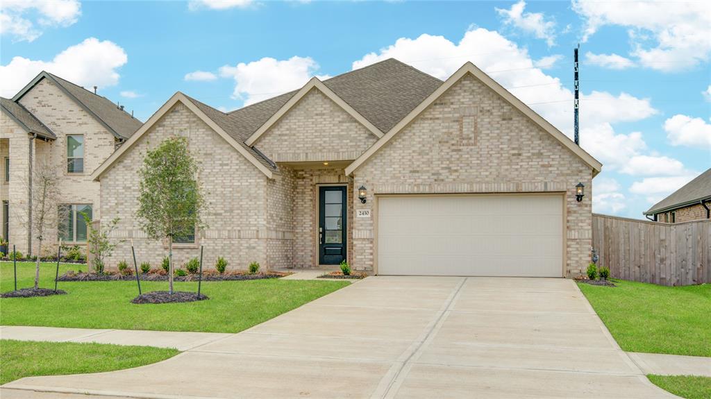 2430 Dewford Falls Drive, Richmond, Texas image 2