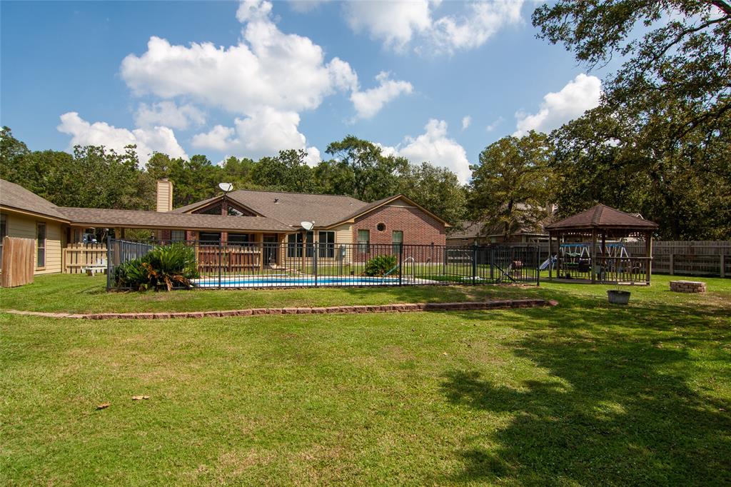 22519 Meadowsweet Drive, Magnolia, Texas image 45