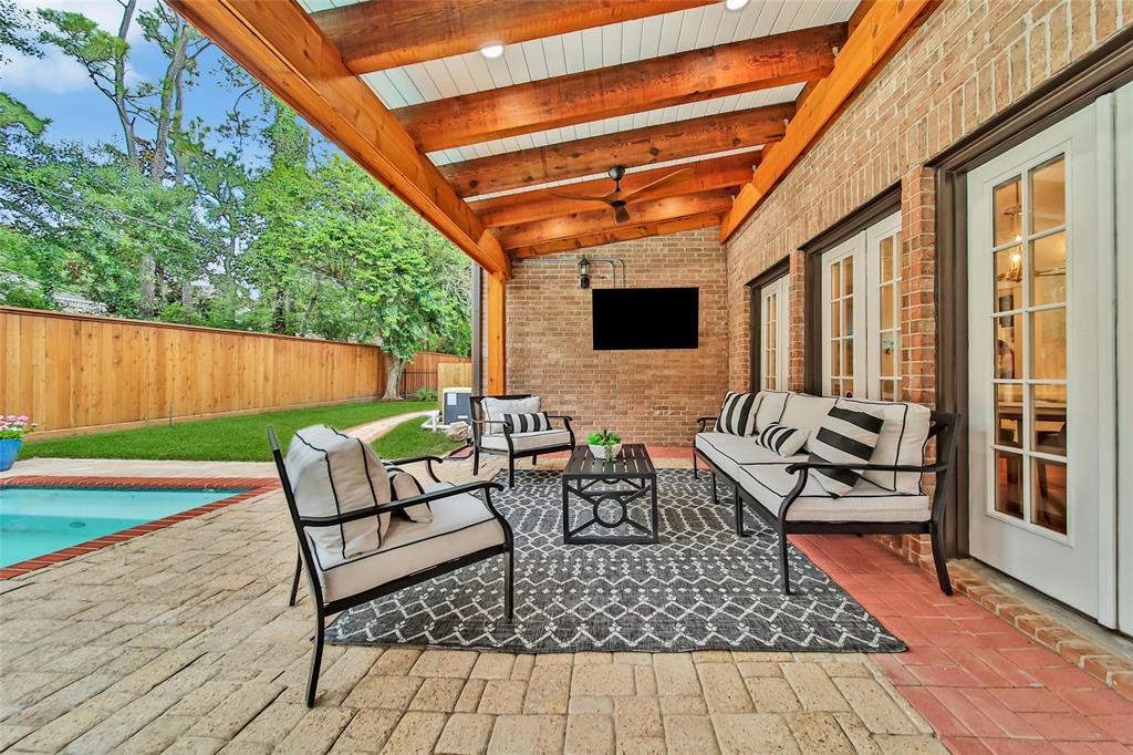11407 Holidan Way