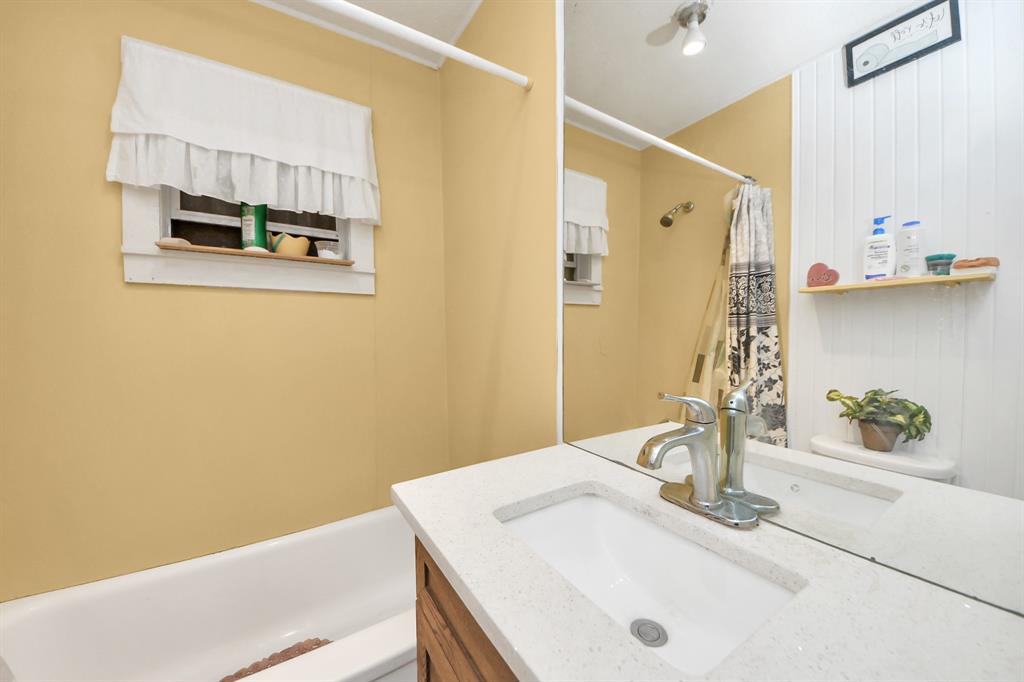 3804 Lila Street, Houston, Texas image 11