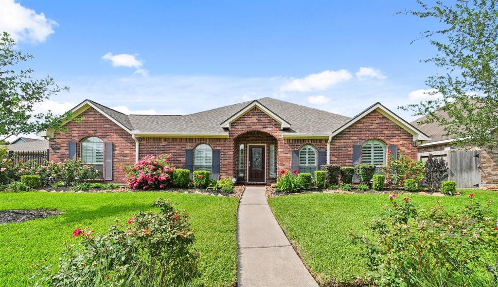 1704 Tempe Street, League City, Texas image 1