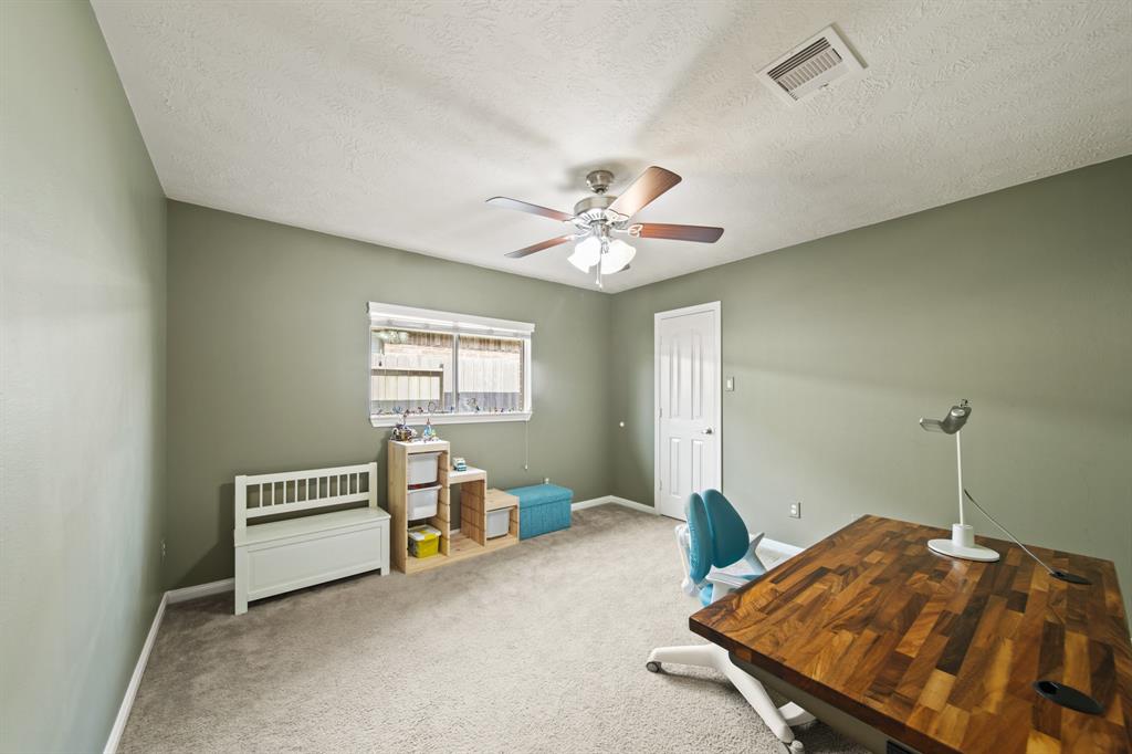 1704 Tempe Street, League City, Texas image 16