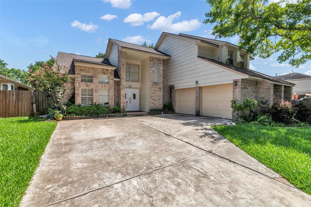 3714 Green Fields Drive