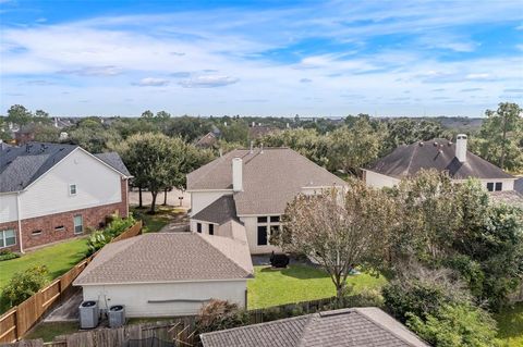 A home in League City