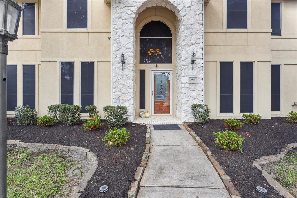 property-search 4 2906 Sea Bright Court