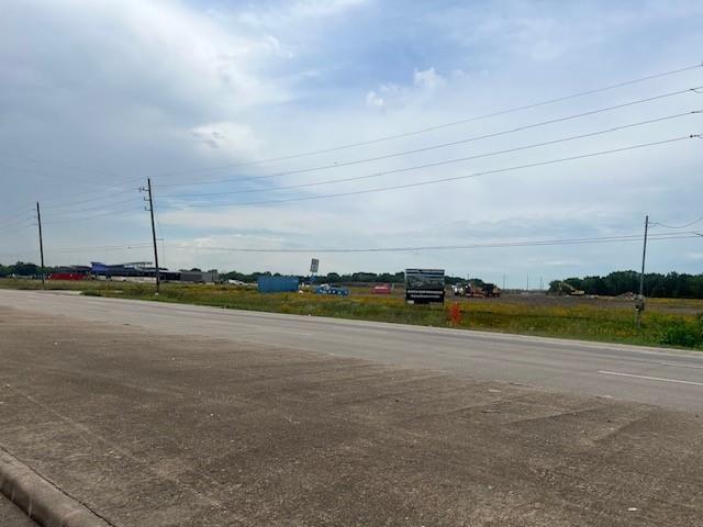 County Road 48, Pearland, Texas image 6