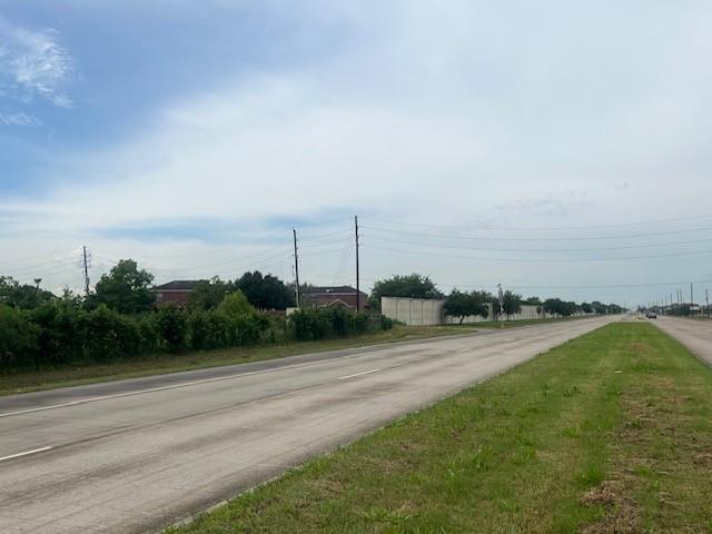 County Road 48, Pearland, Texas image 5