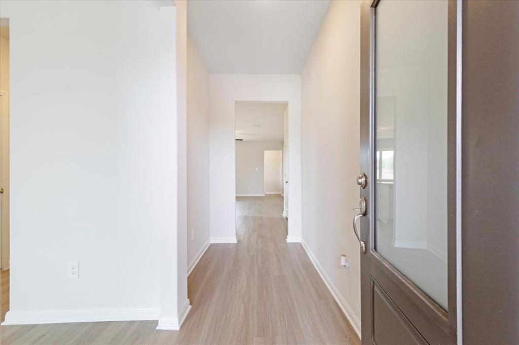 8946 Ice Quartz Drive, Iowa Colony, Texas image 23