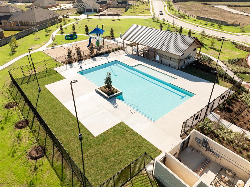 8946 Ice Quartz Drive, Iowa Colony, Texas image 32