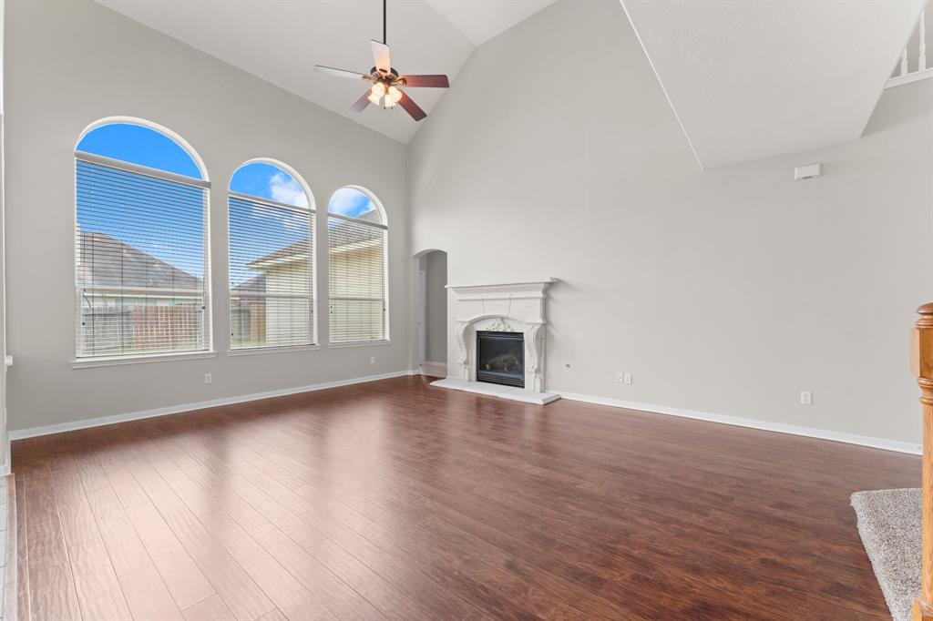 8303 Palmetta Spring Drive, Tomball, Texas image 11