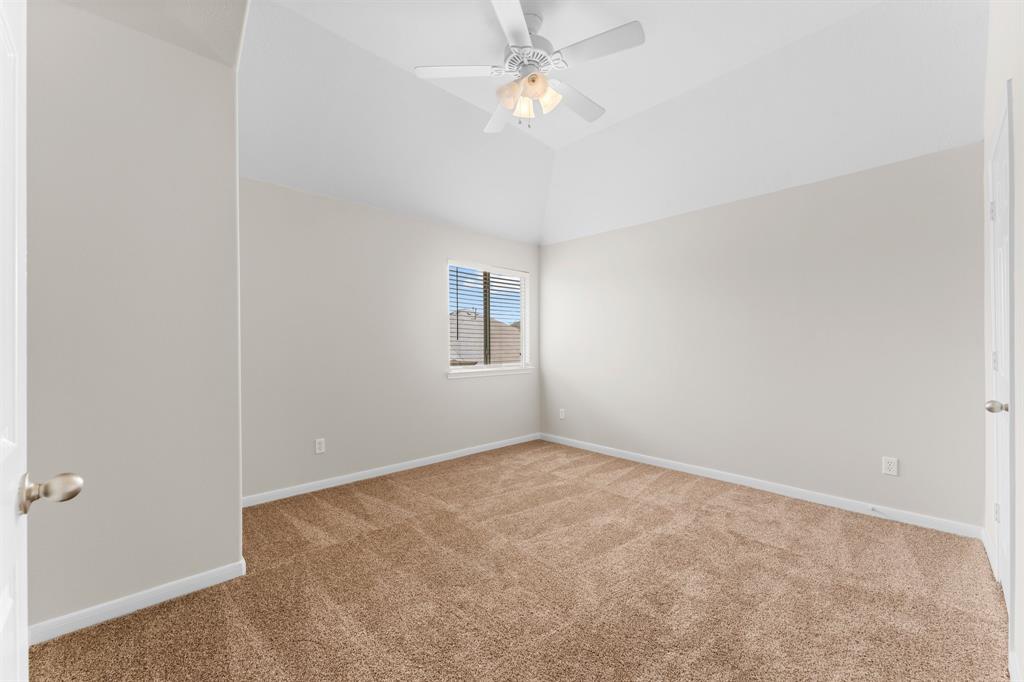 8303 Palmetta Spring Drive, Tomball, Texas image 31