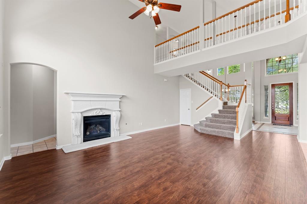 8303 Palmetta Spring Drive, Tomball, Texas image 12