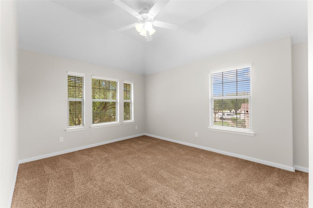 8303 Palmetta Spring Drive, Tomball, Texas image 37